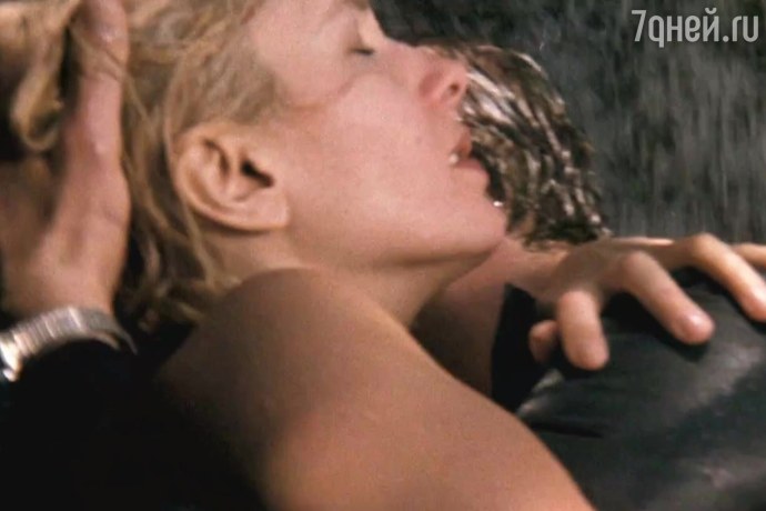 Мария Белло в фильме "оправданная жестокость