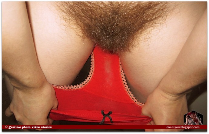 Волосатые женщины в трусиках