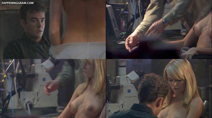 Кэтрин Уотерстон голая