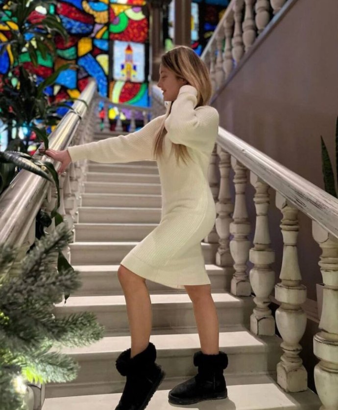 Алена Косторная купальник