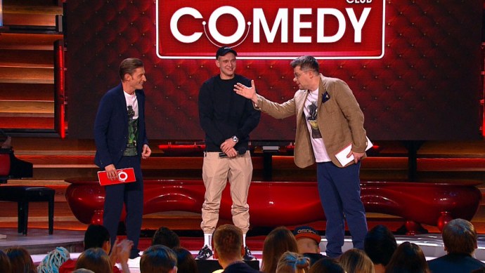 Вера Брежнева в камеди клаб 2019