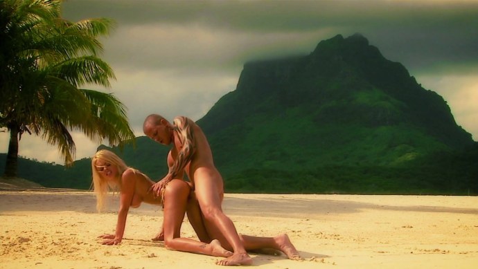 Выживание на острове хентай