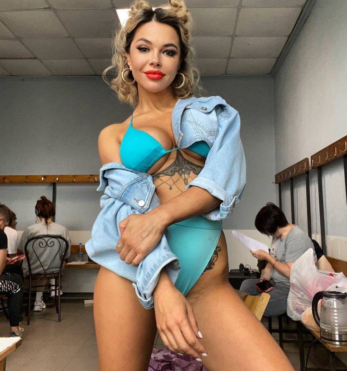 Карина Зверева