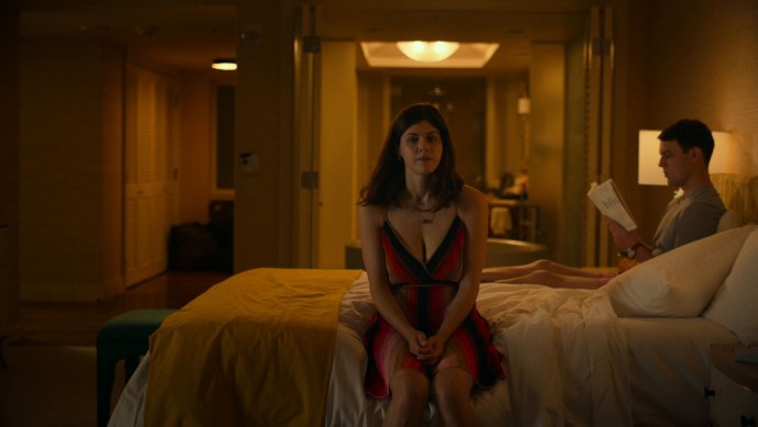 Александра Даддарио 50 оттенков Токио