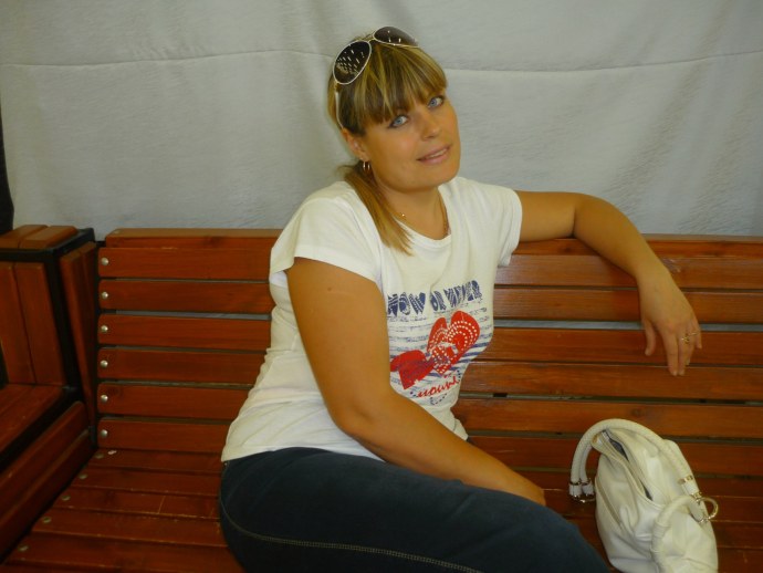 Сельские подруги