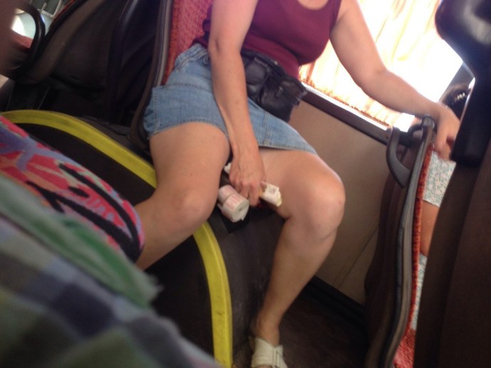 Засветилась в общественном транспорте