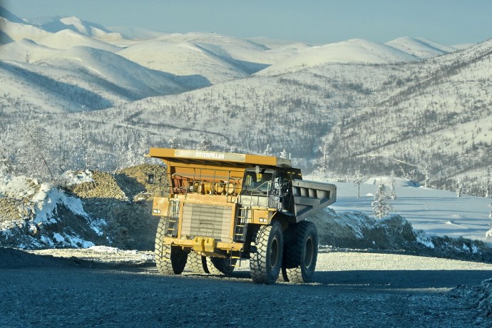 Взрослые женщины ищут мальчиков