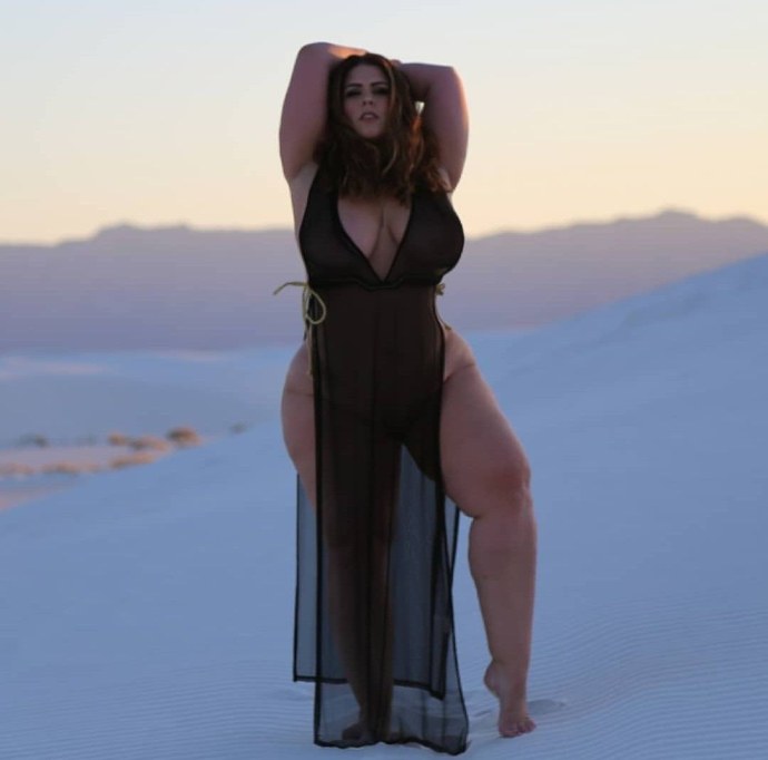 Мария (Мия) зарринг сиськи