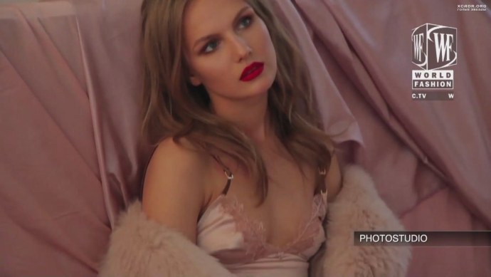 Мария Фомина ню