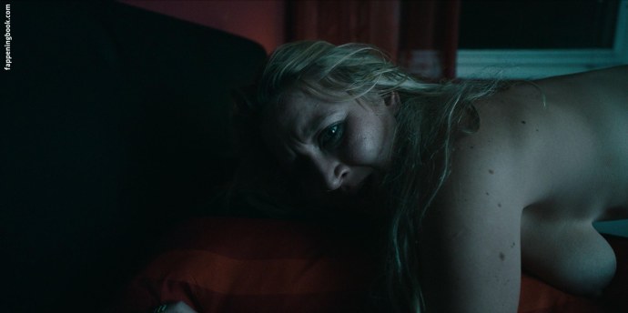 Эротические сцены Марии Вальверде