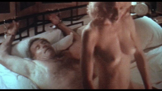 Луиза Чикконе в молодости ню