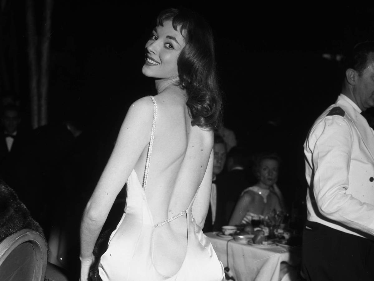 Vikki Dougan Naked