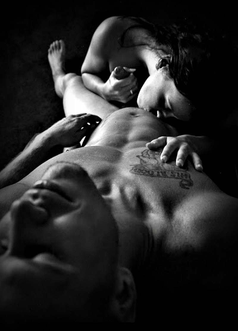 любовь и страсть в постели эротика фото 10