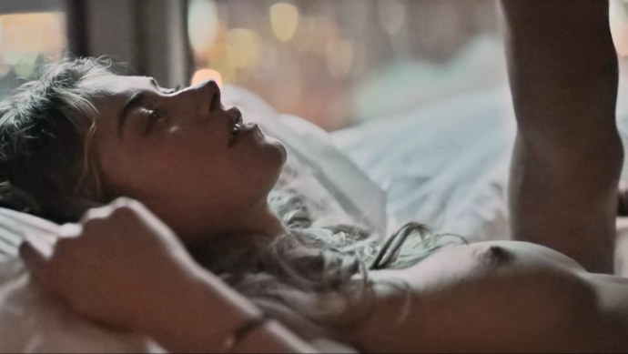 Имоджен Дайер ню