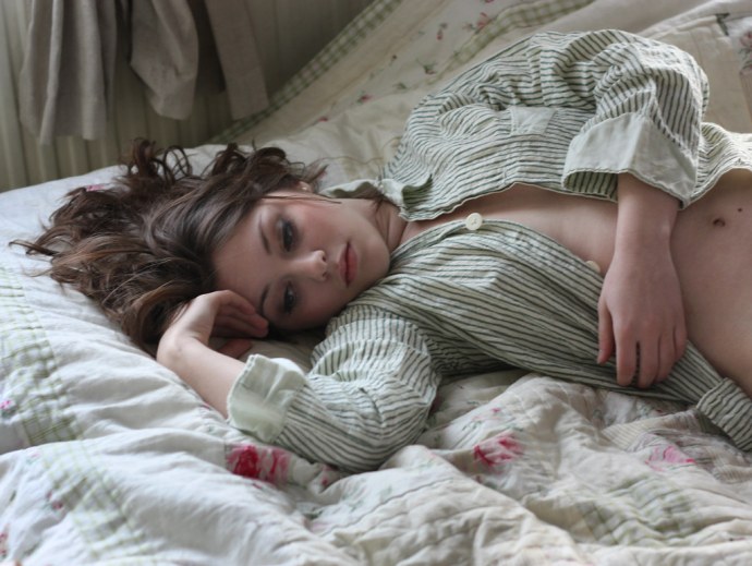 Имоджен Дайер разделась18+