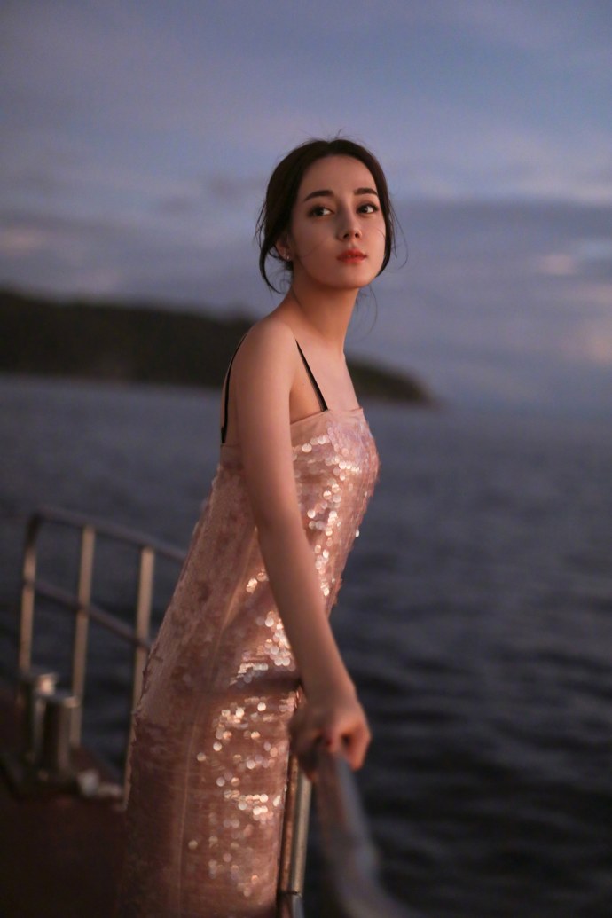 Дилраба Дилмурат hot