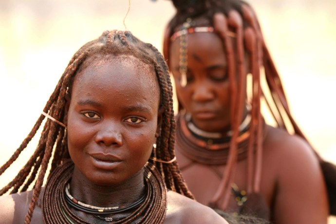 Женщины Химба в полный рост