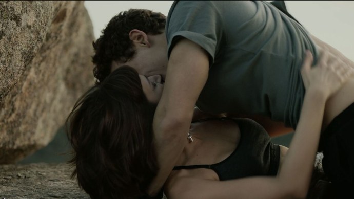 Урсула Корберо голая бумажный дом sex