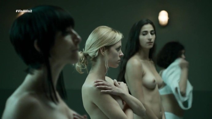 Альба Флорес hot