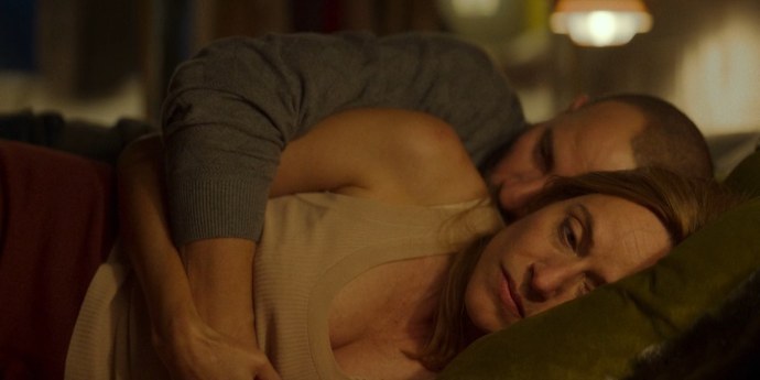 Альба Флорес голенькая