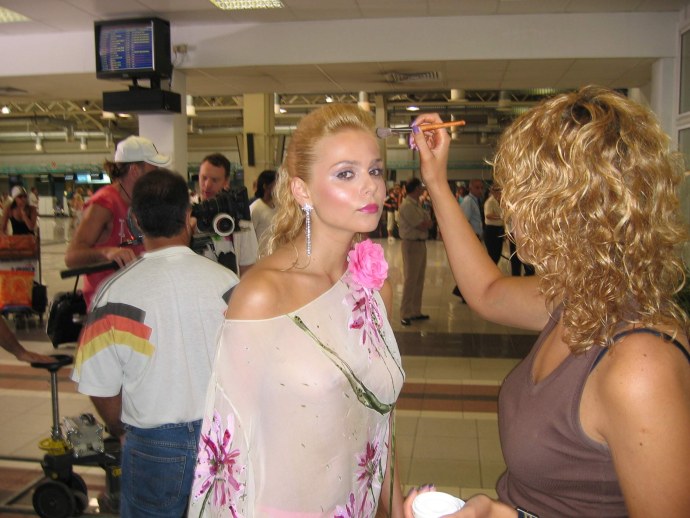 Ксения Новикова блестящие