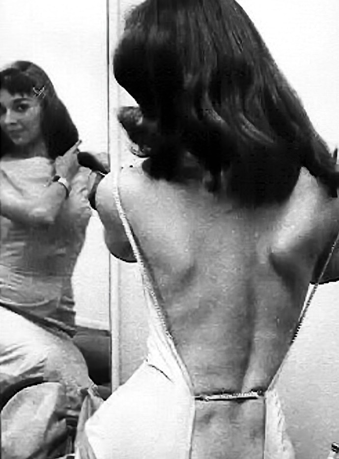 Порнозвезда Chloe des Lysses oral