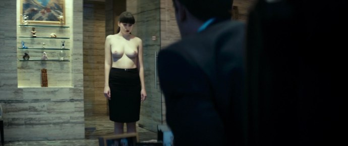 Актриса Юлия Снигирь голая