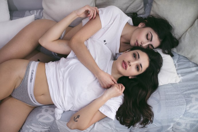 Мила Сивацкая в Нижнем белье Гранд Лион