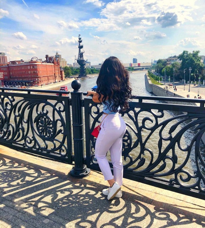 Близняшки Adelya & Alina