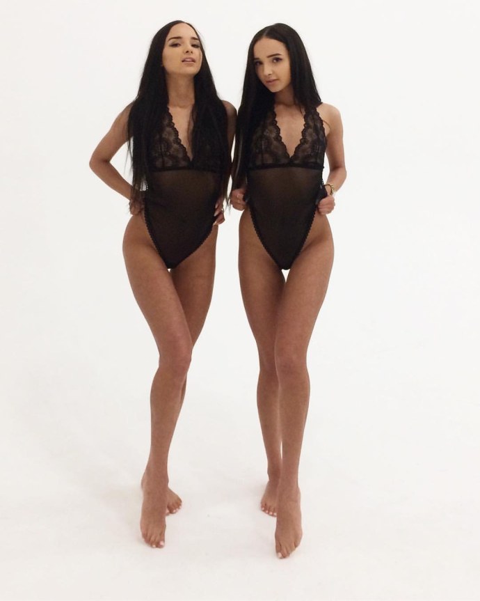 Казанские близняшки близняшки Аделина и Алина