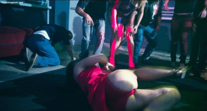 Gina Carano leaked ICLOUD photos