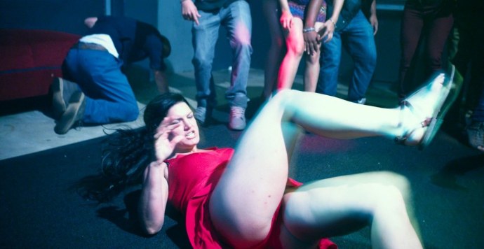 Golaya Джина Карано