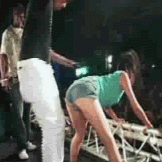 Оранжевый бант