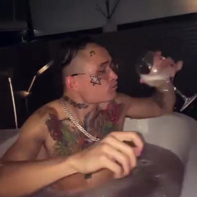 Красивые девушки отсос