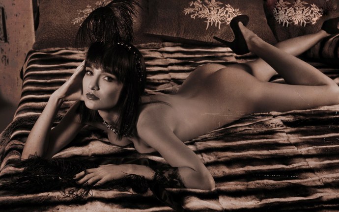 Евгения БРИК Maxim