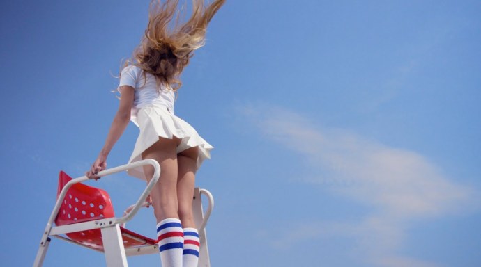 Дарья Чаруша в юбке