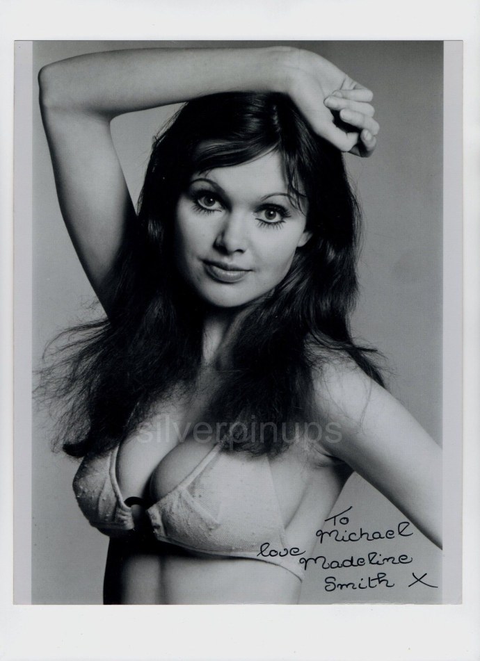 Мэдлин Смит Осборн голая