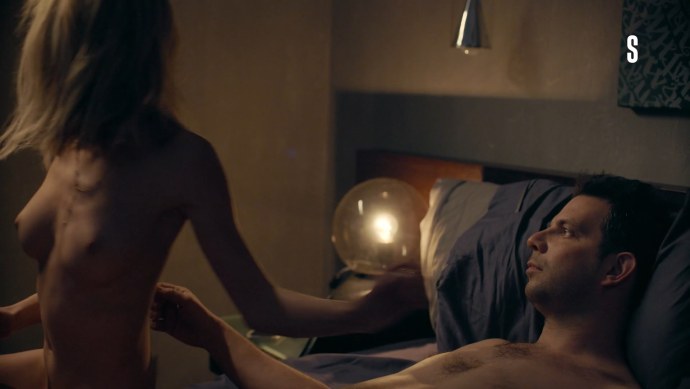 Светлана Устинова голая