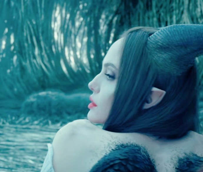 Малефисента и Аврора хентай