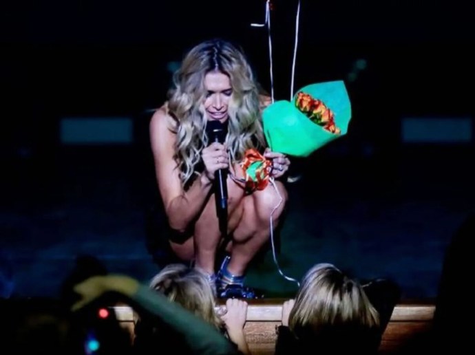 Франческа Хилтон голая