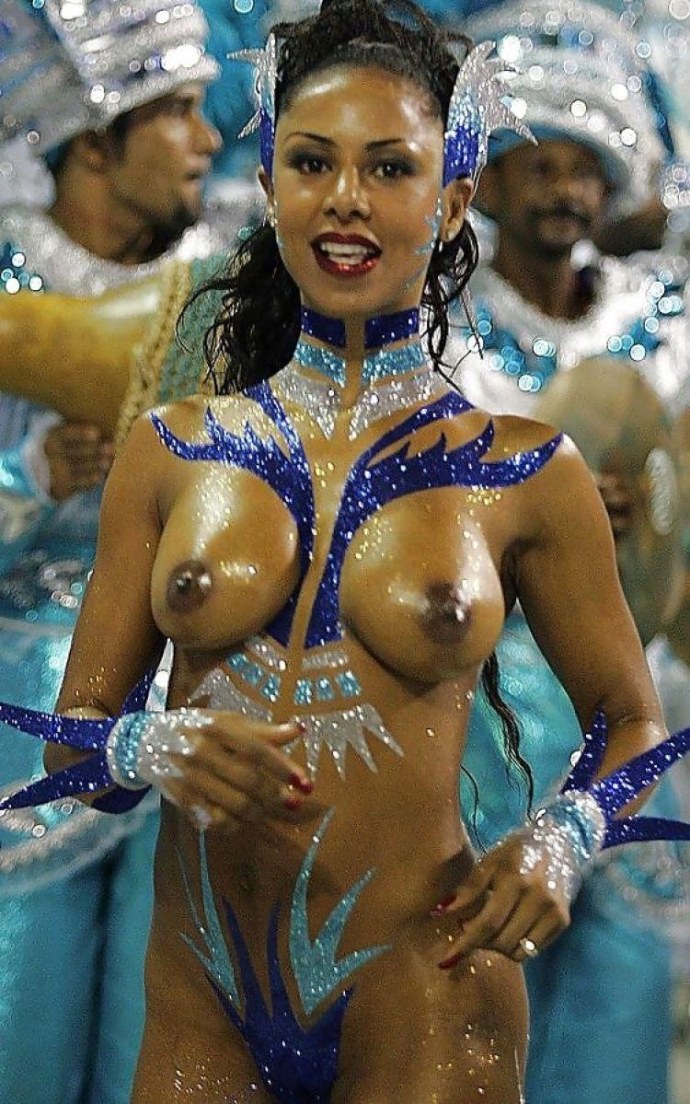 Голые танцовщицы на бразильском карнавале HD, онлайн видео