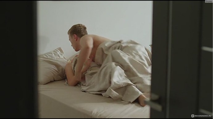 Вера Фармига в эротичной сцене