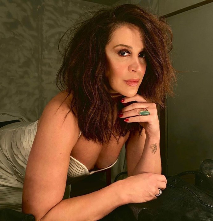 Стефани Бриту в купальнике