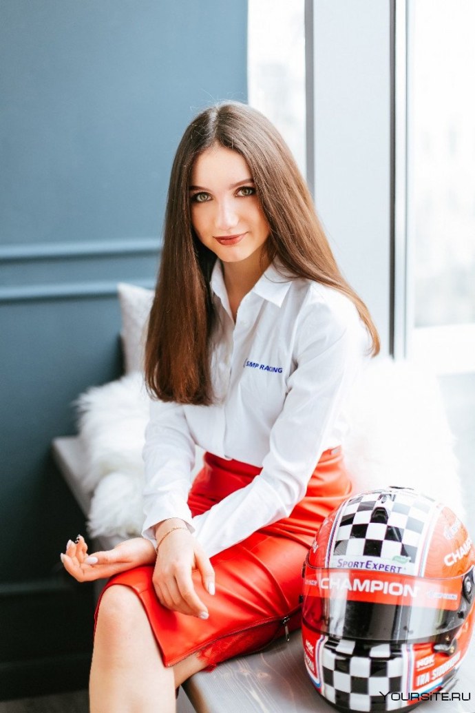 Ира Сидоркова гонщица