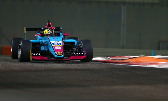 Мария Опарина гонщица