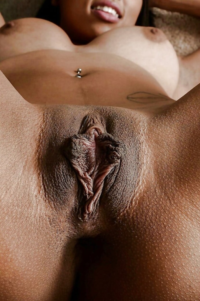 Доминика Чибова 2020 вагина