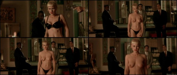 Николь Бахари обнаженка