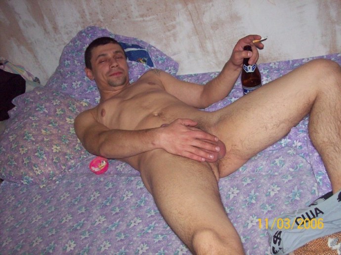 Голые русские парни домашнее