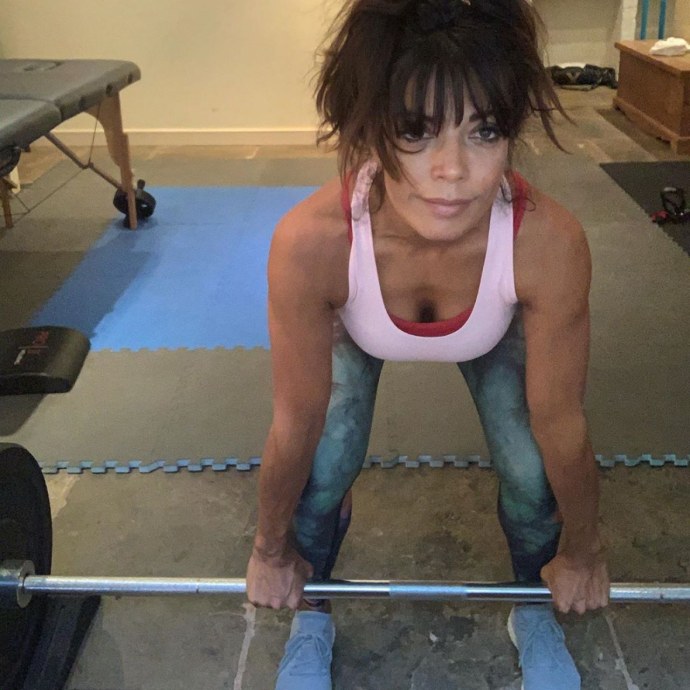 Телеведущая Дженни Пауэлл sexy