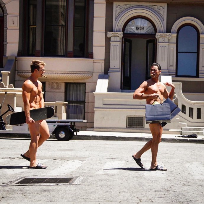 Глен Пауэлл и Кейт Хадсон